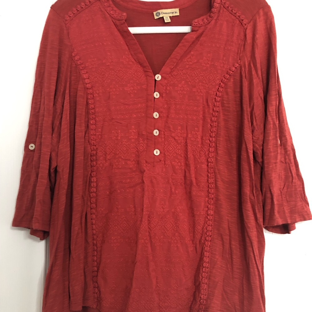Democracy‎ Rust Red Embroidered Henley Tunic size 1X